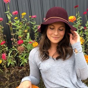 Meet your Posher, Sydney